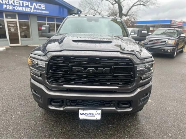 2023 Ram 3500 Limited Crew Cab 4x4 8' Box