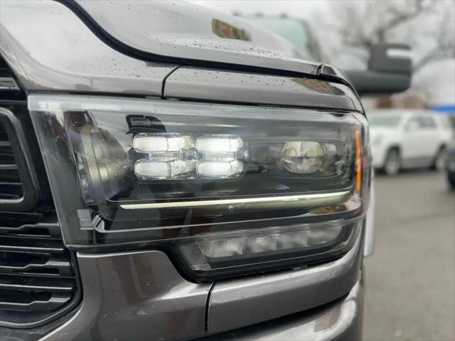 2023 Ram 3500 Limited Crew Cab 4x4 8' Box