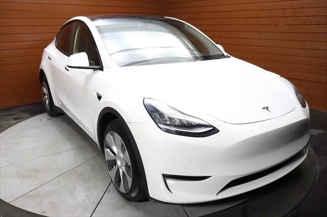 2023 Tesla Model Y Long Range Dual Motor All-Wheel Drive