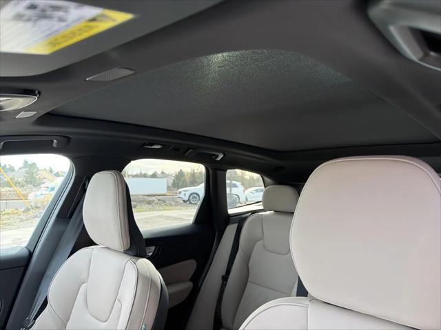 2026 Volvo XC60 B5 Core
