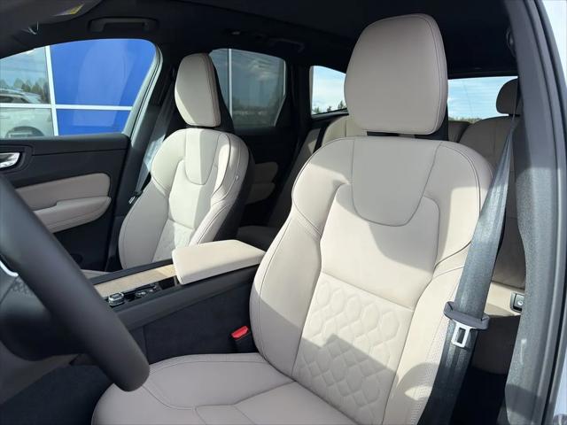 2026 Volvo XC60 B5 Core