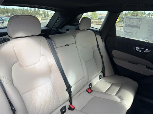2026 Volvo XC60 B5 Core