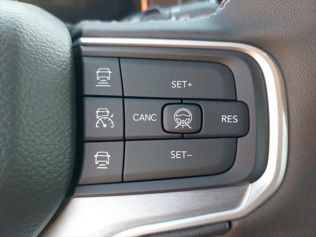 2026 Jeep Grand Wagoneer 4x2