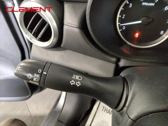 2024 Nissan Versa 1.6 S