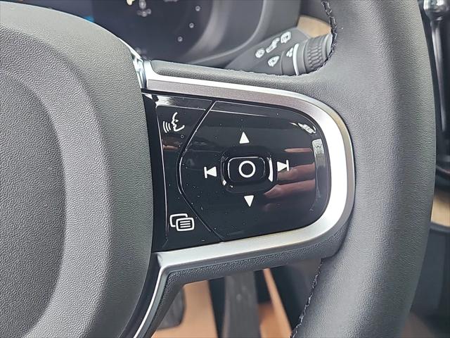 2026 Volvo XC60 Plug-In Hybrid Ultra, T8 AWD Electric/Gasoline, Dark