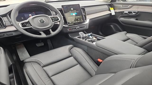 2026 Volvo XC90 Ultra Dark Theme, B6 AWD Gas (mild hybrid), Gasoline, 7 Seats