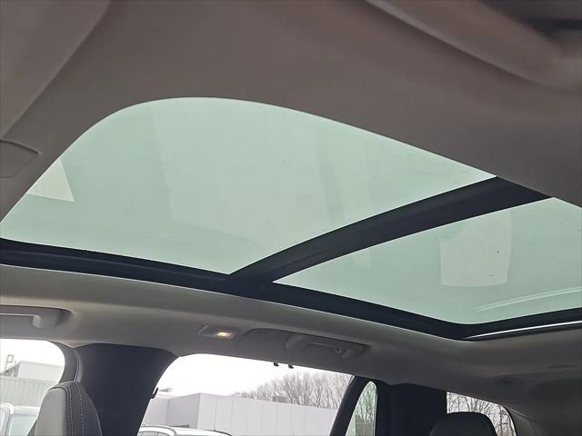 2026 Volvo XC90 Ultra Dark Theme, B6 AWD Gas (mild hybrid), Gasoline, 7 Seats
