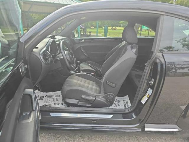 2012 Volkswagen Beetle 2.0T