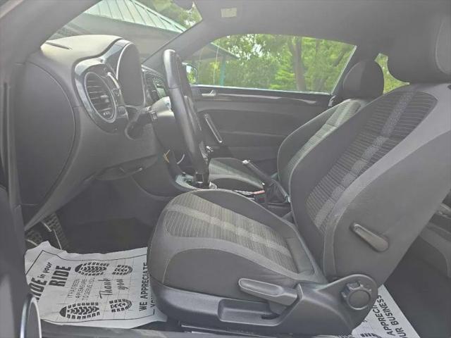 2012 Volkswagen Beetle 2.0T