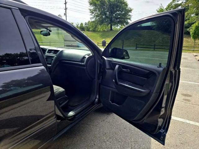 2016 GMC Acadia SLE-2