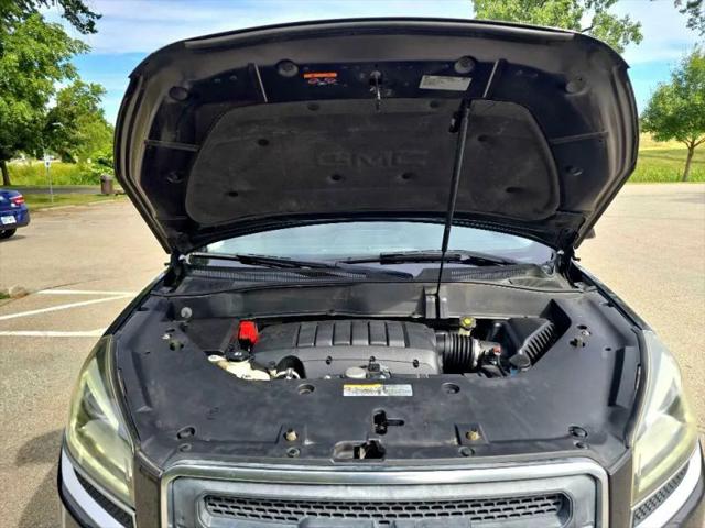 2016 GMC Acadia SLE-2