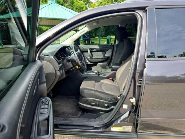 2016 GMC Acadia SLE-2
