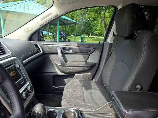 2016 GMC Acadia SLE-2