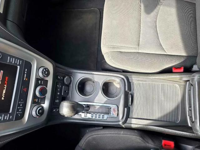 2016 GMC Acadia SLE-2
