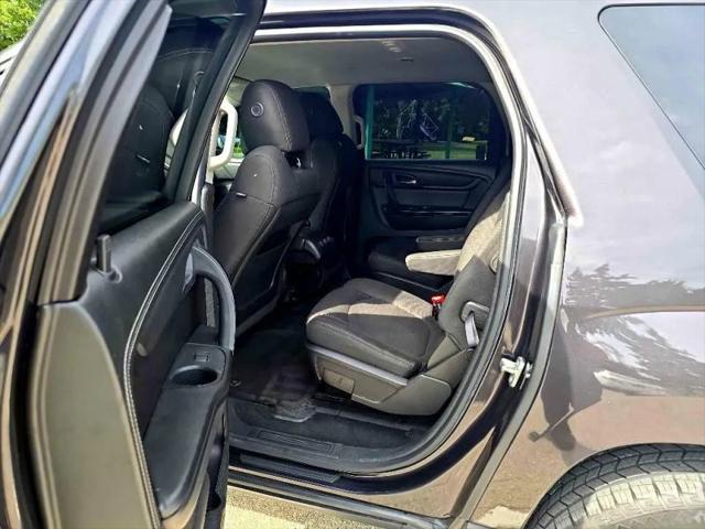 2016 GMC Acadia SLE-2