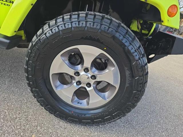 2016 Jeep Wrangler Unlimited Sahara