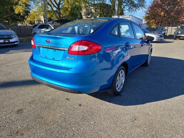 2013 Ford Fiesta SE