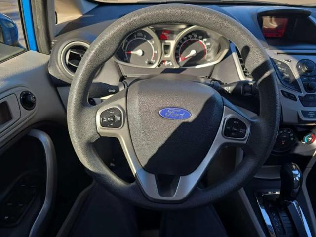 2013 Ford Fiesta SE