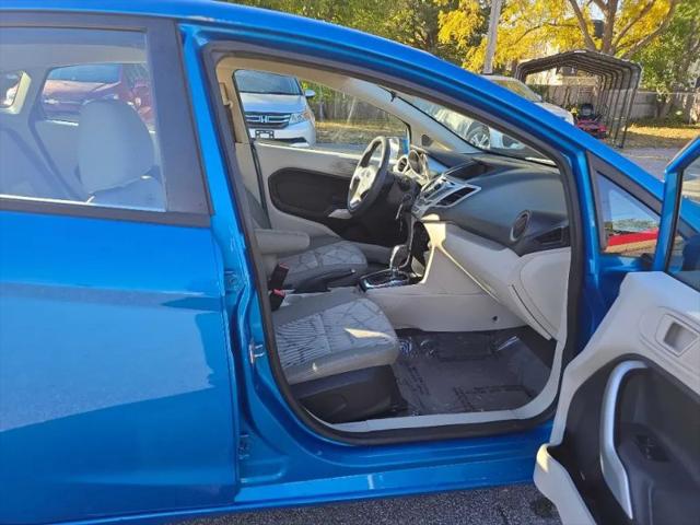 2013 Ford Fiesta SE