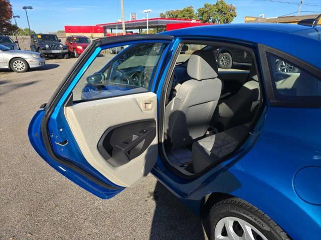 2013 Ford Fiesta SE