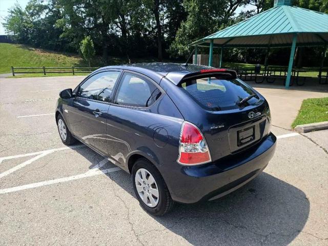 2011 Hyundai Accent GS
