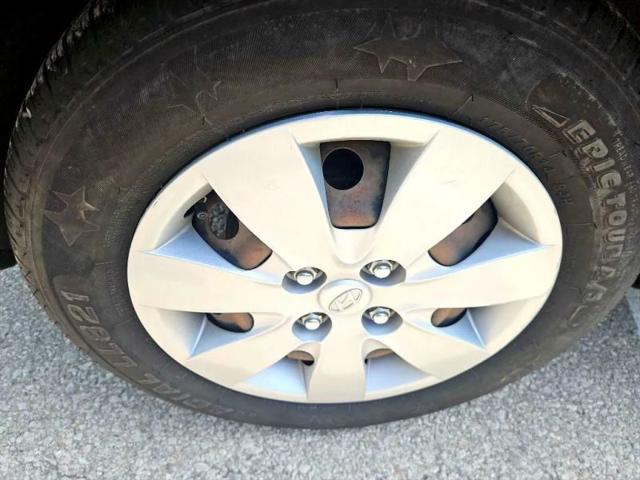 2011 Hyundai Accent GS