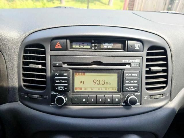 2011 Hyundai Accent GS
