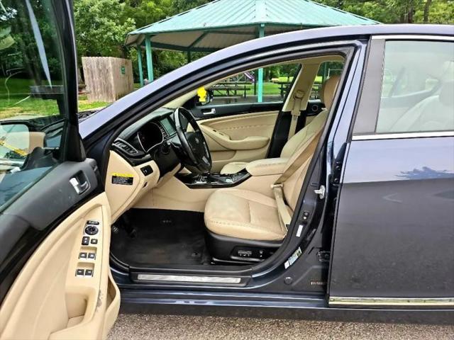2014 Kia Cadenza Premium