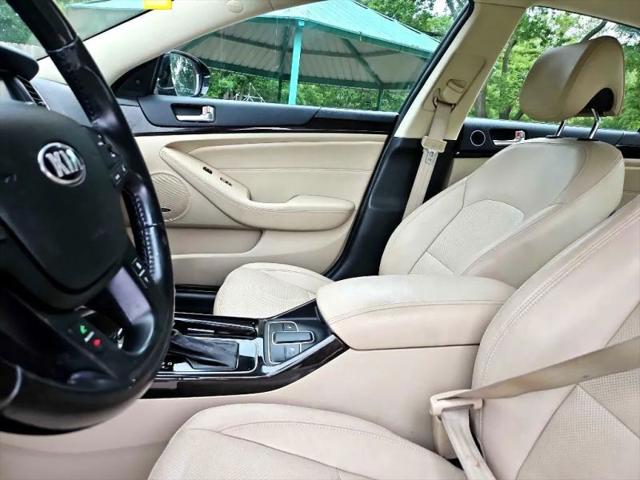 2014 Kia Cadenza Premium