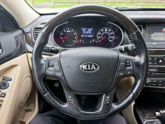 2014 Kia Cadenza Premium
