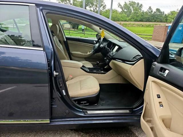 2014 Kia Cadenza Premium