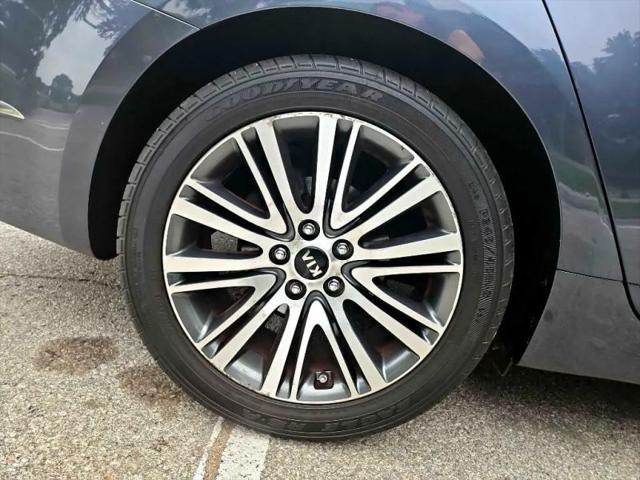 2014 Kia Cadenza Premium