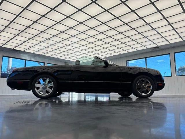 2002 Ford Thunderbird Base