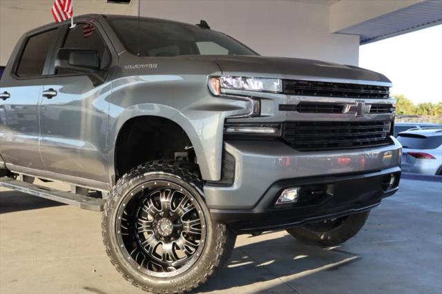 2020 Chevrolet Silverado 1500 4WD Crew Cab Short Bed RST