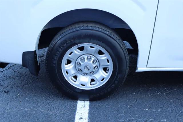 2018 Nissan 3500 SV V8