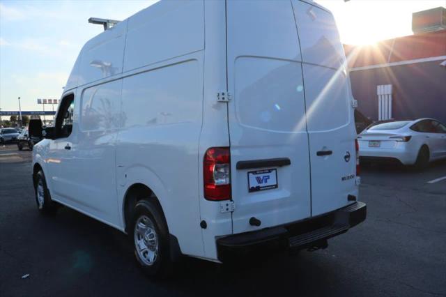 2018 Nissan 3500 SV V8