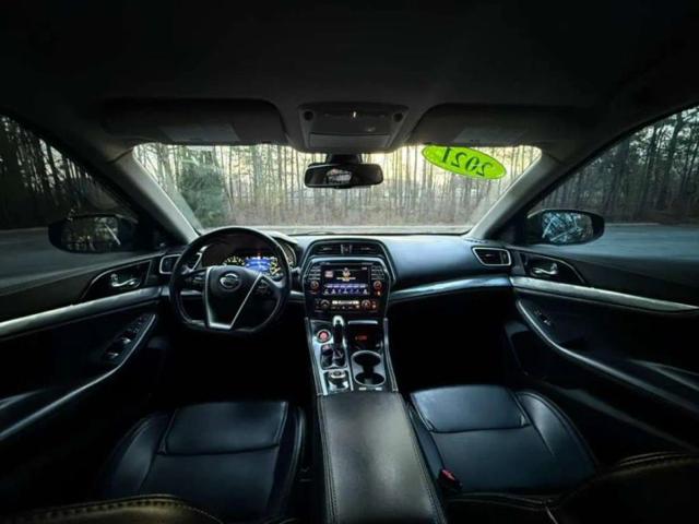 2021 Nissan Maxima SV Xtronic CVT
