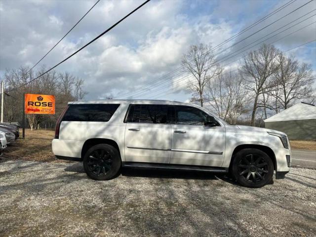 2016 Cadillac Escalade ESV Luxury Collection