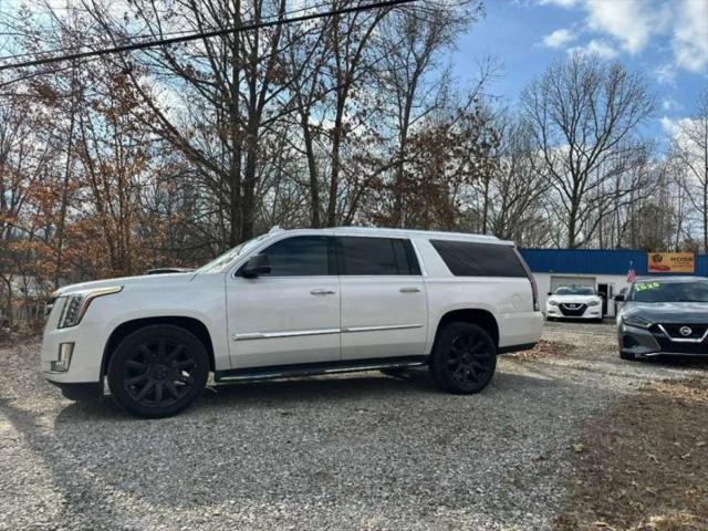 2016 Cadillac Escalade ESV Luxury Collection