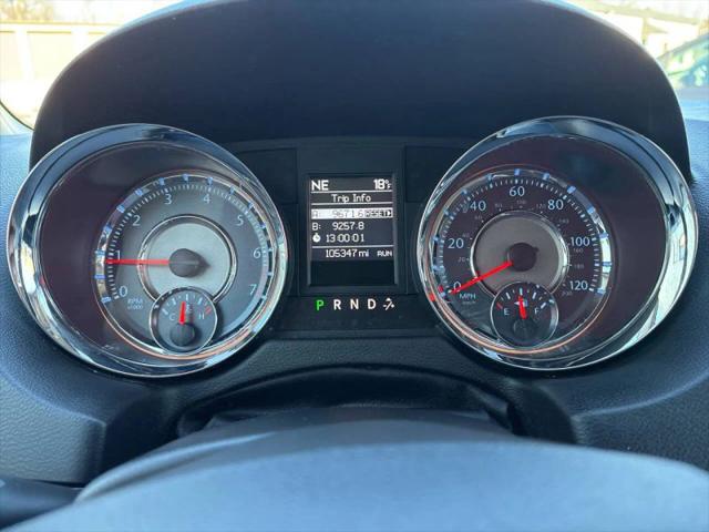 2013 Chrysler Town & Country Touring-L