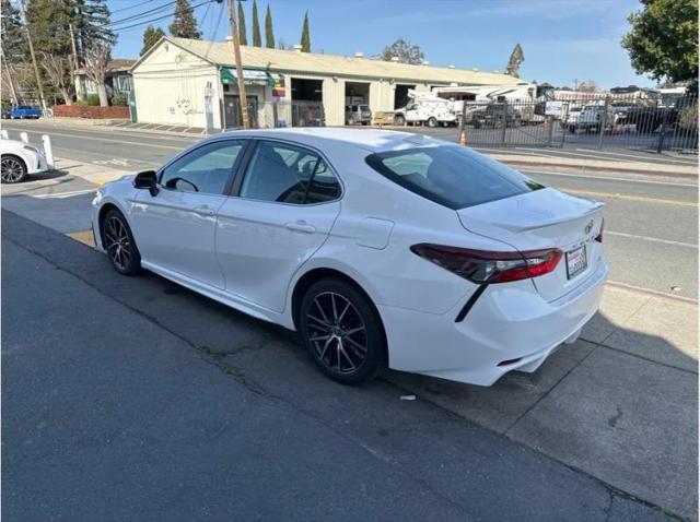 2023 Toyota Camry SE