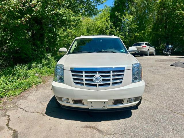 2011 Cadillac Escalade Premium