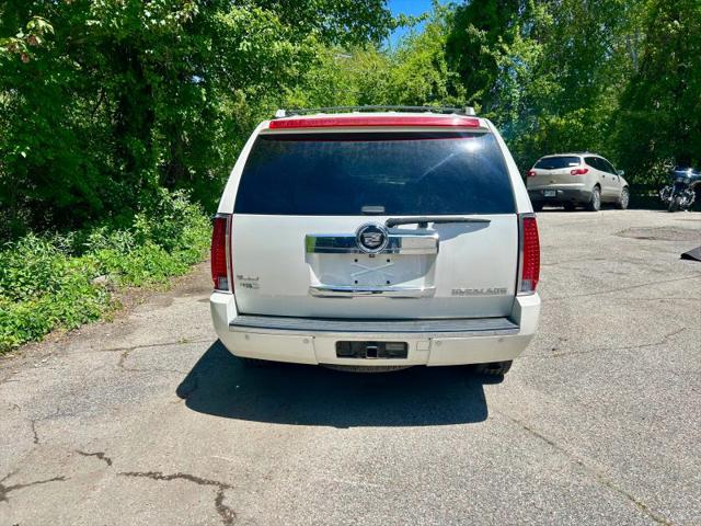 2011 Cadillac Escalade Premium