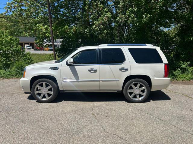 2011 Cadillac Escalade Premium