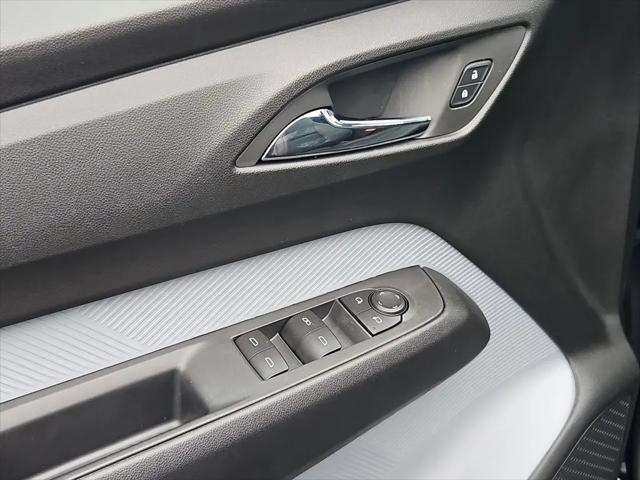 2027 Chevrolet Bolt RS FWD