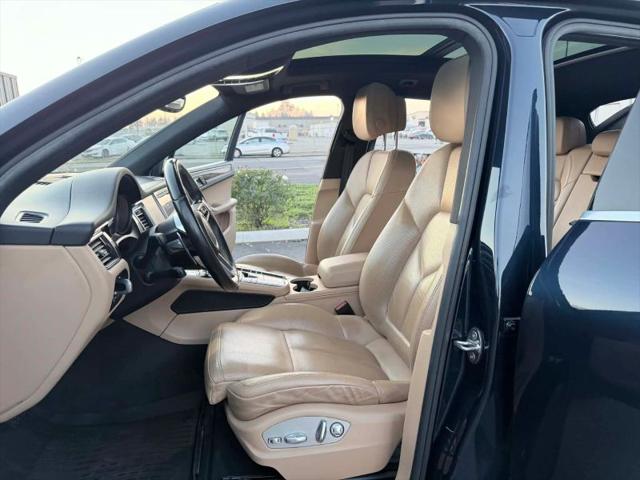 2017 Porsche Macan S
