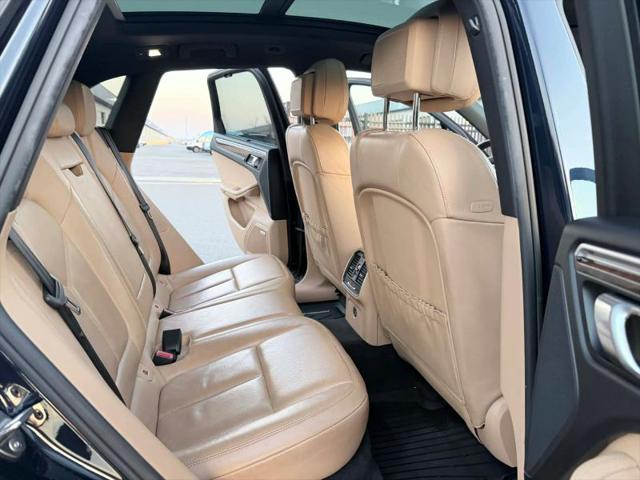 2017 Porsche Macan S