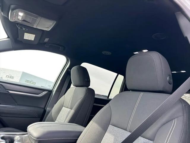 2026 GMC Acadia Elevation AWD