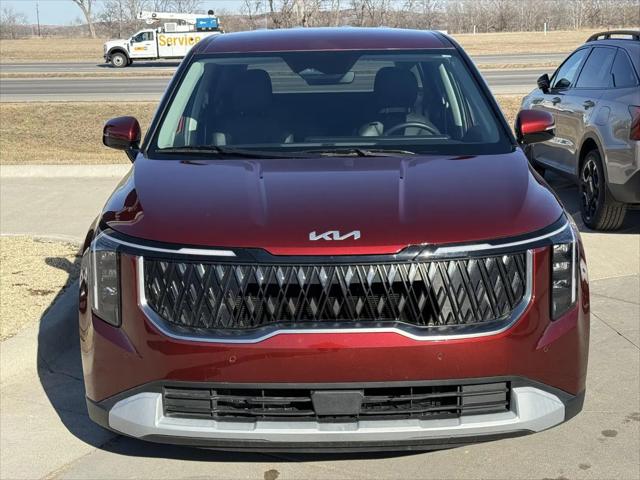 2025 Kia Carnival MPV LXS