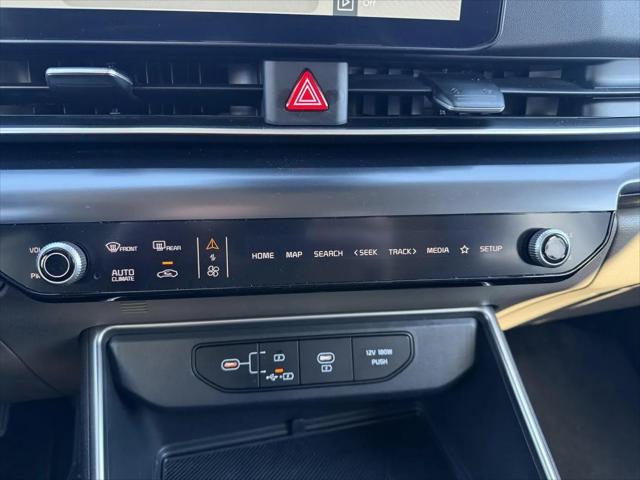 2025 Kia Carnival MPV LXS